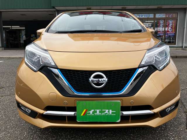 日産 ノート １．２ Ｅ－ＰＯＷＥＲ メダリスト 助手席回転シート H30年 () 99