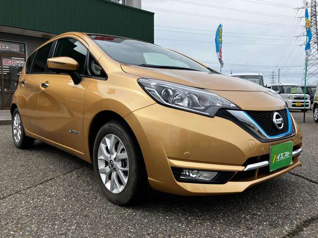 日産 ノート １．２ Ｅ－ＰＯＷＥＲ メダリスト 助手席回転シート H30年 () 99