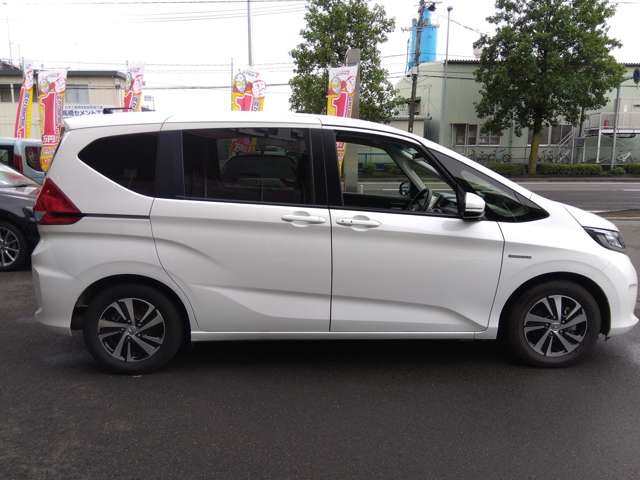 ホンダ フリード　ハイブリッド １．５ ハイブリッド ＥＸ H29年 (東北) 99