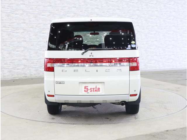 三菱 デリカ　Ｄ：５ ２．４ Ｇ ナビパッケージ ４ＷＤ H19年 (関東) 99