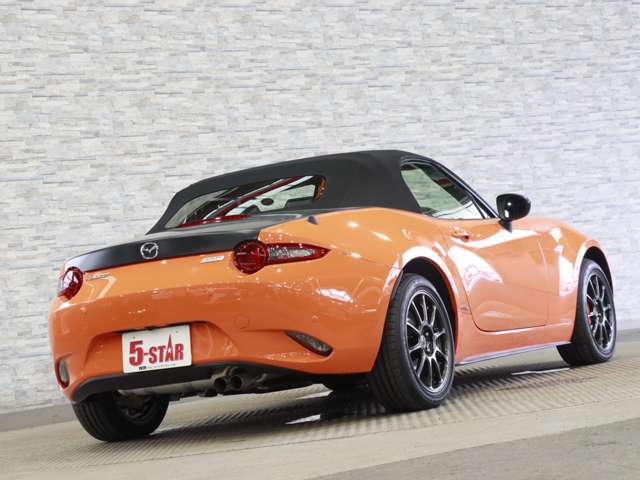 マツダ ロードスター １．５ ３０周年記念車 R1年 (関東) 99