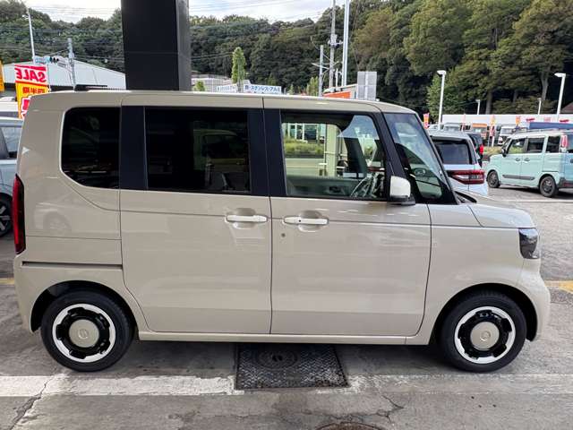 ホンダ Ｎ　ＢＯＸ ６６０ ファッションスタイル モノトーン R8年 (関東) 99