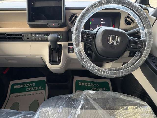 ホンダ Ｎ　ＢＯＸ ６６０ ファッションスタイル モノトーン R8年 (関東) 99