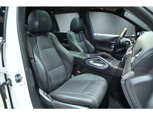 メルセデスベンツ ＧＬＳクラス ５８０ ４マチック スポーツ （ＩＳＧ搭載モデル） ４ＷＤ R3年 () 99