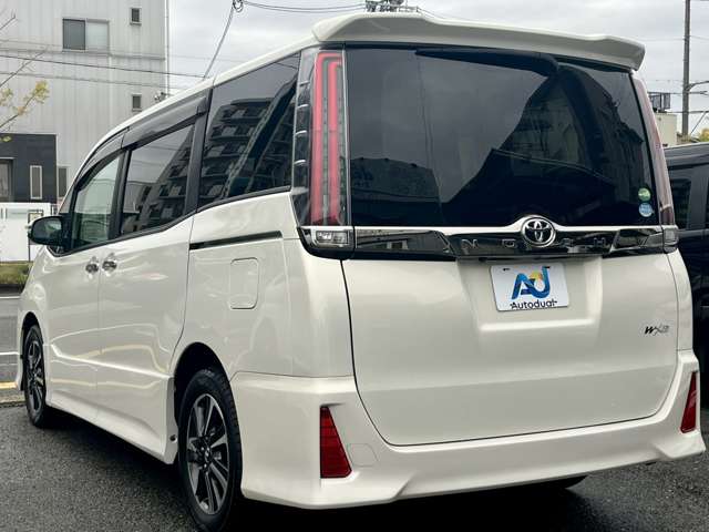 トヨタ ノア ２．０ ＳＩ ＷＸＢ H30年 (近畿) 99