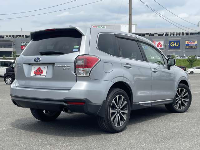 スバル フォレスター ２．０ＸＴ アイサイト ４ＷＤ H29年 (近畿) 99