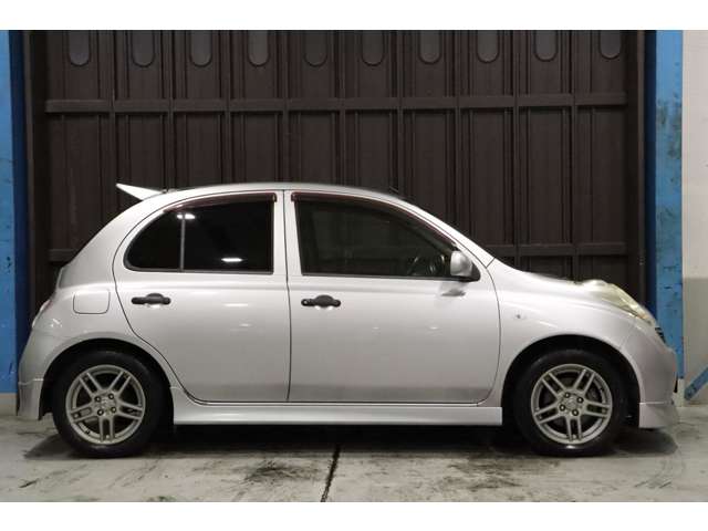 日産 マーチ １．２ １２ＳＲ H20年 (近畿) 99
