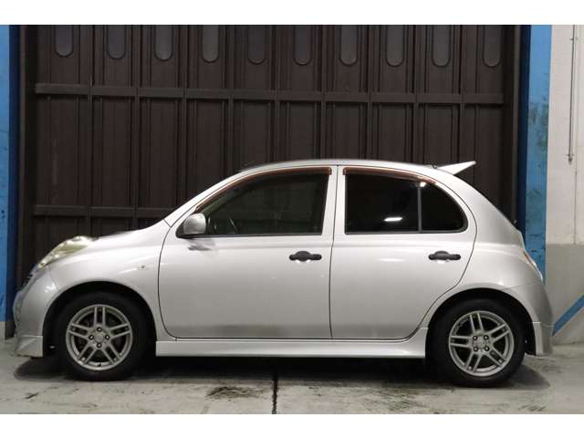日産 マーチ １．２ １２ＳＲ H20年 (近畿) 99