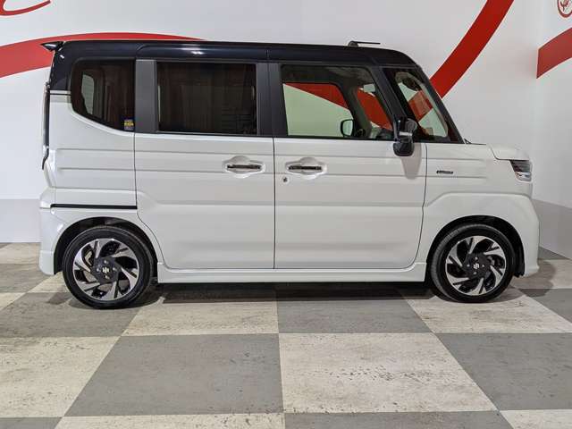 スズキ スペーシア　ギア ６６０ カスタム ハイブリッド ＸＳターボ ４ＷＤ R7年 (東北) 99