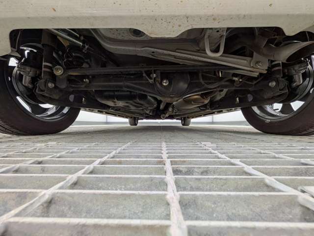 スズキ スペーシア　ギア ６６０ カスタム ハイブリッド ＸＳターボ ４ＷＤ R7年 (東北) 99