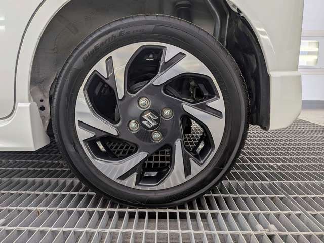 スズキ スペーシア　ギア ６６０ カスタム ハイブリッド ＸＳターボ ４ＷＤ R7年 (東北) 99