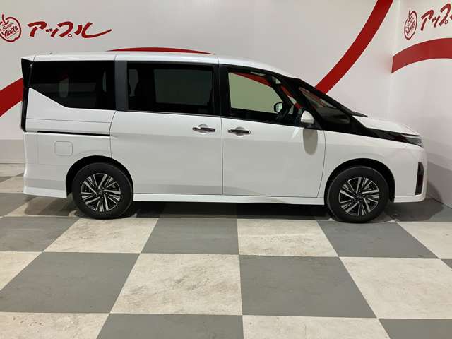 日産 セレナ ２．０ ハイウェイスターＶ ４ＷＤ R7年 (東北) 99