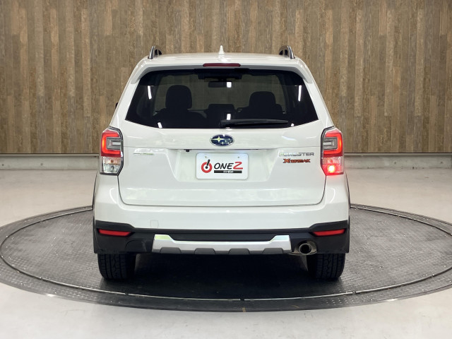スバル フォレスター ２．０ エックスブレイク カラーアクセント仕様 ４ＷＤ H30年 (近畿) 99