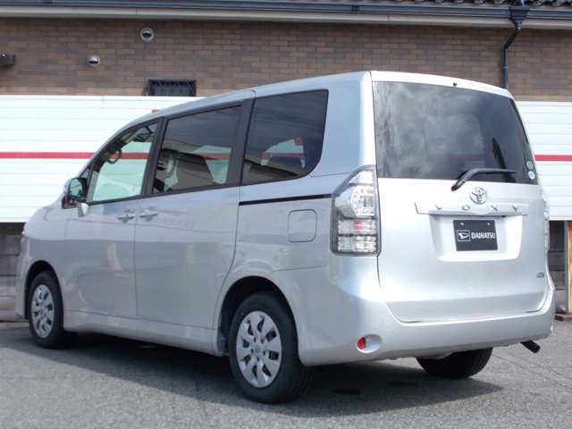 トヨタ ヴォクシー ２．０ Ｘ Ｌエディション H23年 (近畿) 99