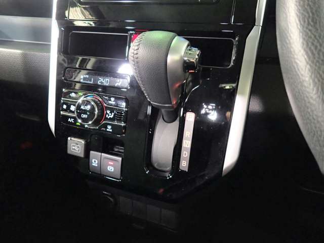 トヨタ ルーミー １．０ カスタム Ｇ－Ｔ R5年 () 99