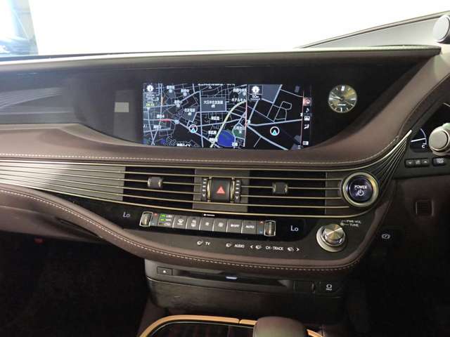 レクサス ＬＳ５００ｈ バージョンＬ H29年 (近畿) 99