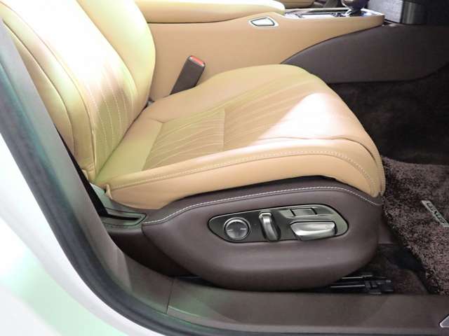 レクサス ＬＳ５００ｈ バージョンＬ H29年 (近畿) 99
