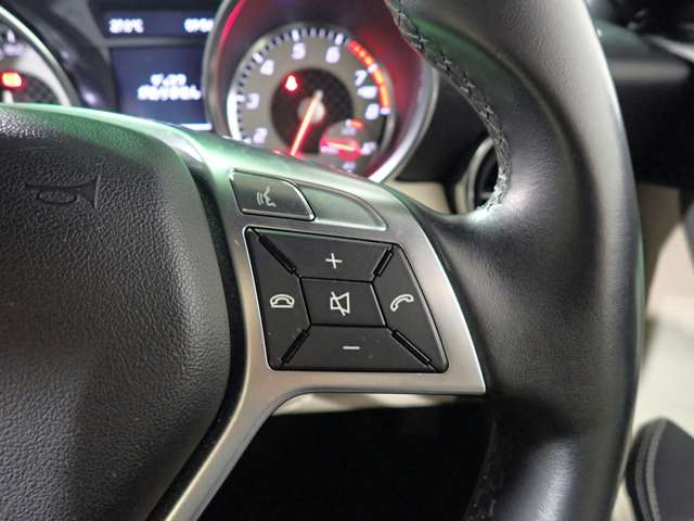 メルセデスベンツ ＳＬＫクラス ＳＬＫ２００ ＭＴ ＡＭＧスポーツパッケージ H25年 (近畿) 99