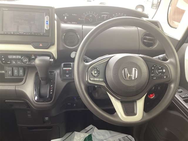 ホンダ Ｎ　ＢＯＸ ６６０ Ｌ R5年 (近畿) 99