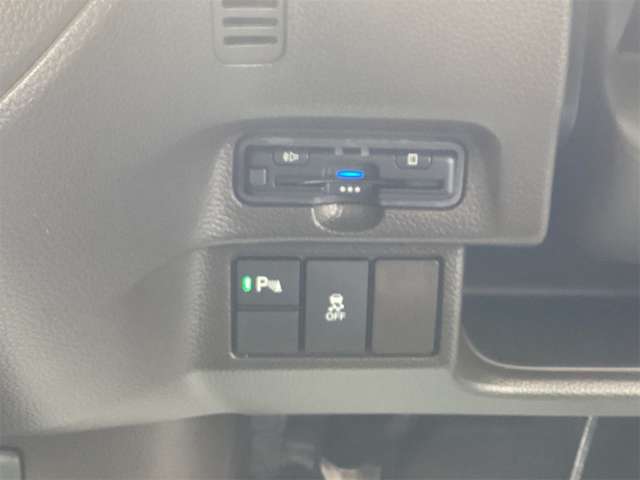 ホンダ Ｎ　ＢＯＸ ６６０ Ｌ R5年 (近畿) 99