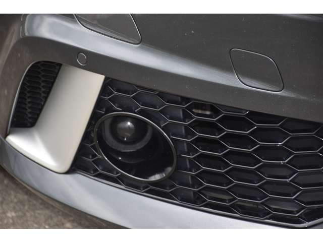 アウディ ＲＳ６　アバント パフォーマンス ４ＷＤ H29年 (関東) 99