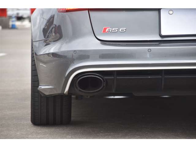 アウディ ＲＳ６　アバント パフォーマンス ４ＷＤ H29年 (関東) 99