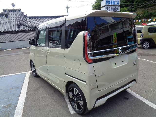 日産 ルークス ６６０ ハイウェイスターＧターボ プロパイロット エディション R4年 (九州・沖縄) 99