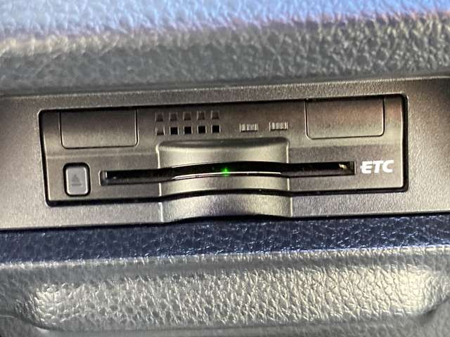 トヨタ ヴォクシー ２．０ Ｘ H28年 () 99