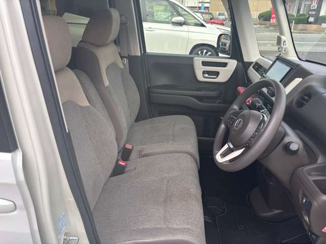 ホンダ Ｎ　ＢＯＸ ６６０ Ｌ R4年 (九州・沖縄) 99