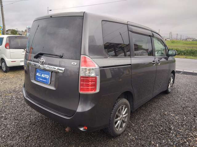 トヨタ ノア ２．０ Ｘ Ｌセレクション ４ＷＤ H21年 (東北) 99