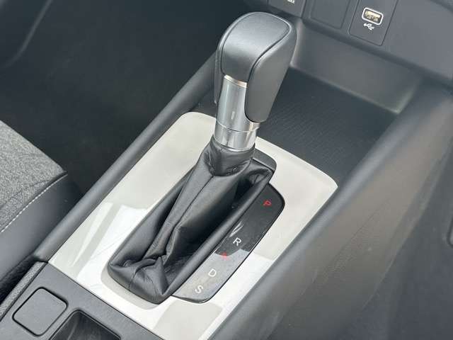 ホンダ フィット １．５ ホーム R7年 () 99