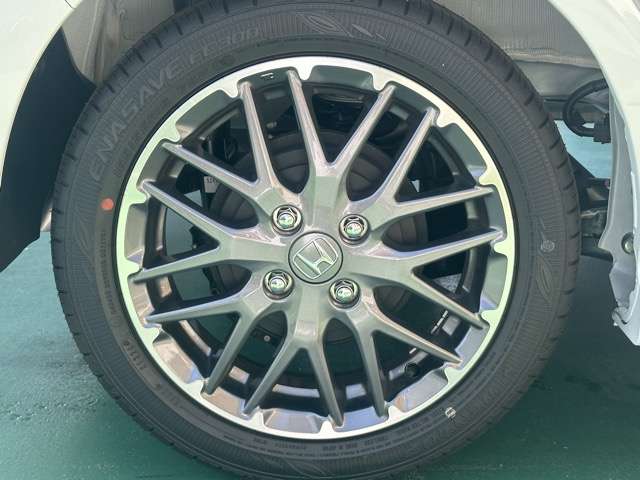 ホンダ Ｎ　ＢＯＸ カスタム ６６０ ターボ R8年 (東海) 99