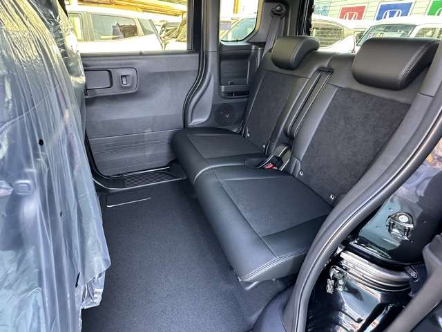 ホンダ Ｎ　ＢＯＸ カスタム ６６０ ターボ R8年 (東海) 99