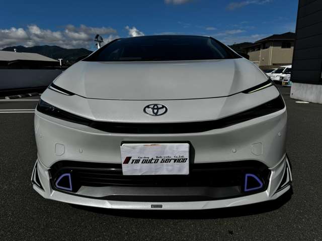 トヨタ プリウス ２．０ Ｚ R5年 () 99