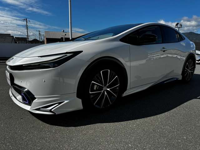 トヨタ プリウス ２．０ Ｚ R5年 () 99