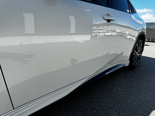 トヨタ プリウス ２．０ Ｚ R5年 () 99