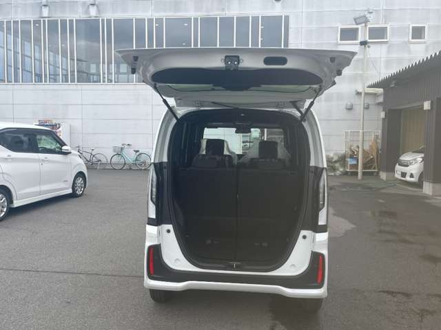 ホンダ Ｎ　ＢＯＸ カスタム ６６０ R8年 (近畿) 99
