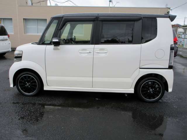 ホンダ Ｎ　ＢＯＸ ６６０ カスタムＧ ターボ Ｌパッケージ ２トーンカラースタイル H27年 () 99
