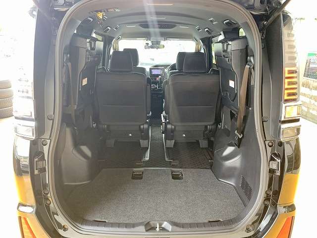トヨタ ヴォクシー ２．０ ＺＳ 煌 H30年 () 99