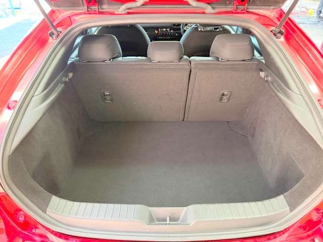 マツダ ＭＡＺＤＡ３　ファストバック ２．０ ２０Ｓ プロアクティブ ツーリング セレクション R1年 (関東) 99