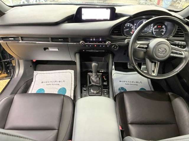 マツダ ＭＡＺＤＡ３　ファストバック ２．０ ２０Ｓ Ｌパッケージ R4年 (関東) 99
