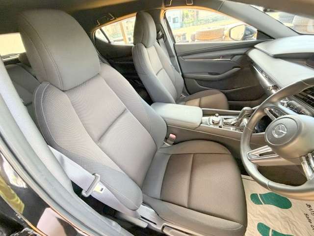 マツダ ＭＡＺＤＡ３　ファストバック １．８ ＸＤ プロアクティブ ディーゼルターボ R2年 (関東) 99