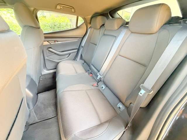 マツダ ＭＡＺＤＡ３　ファストバック １．８ ＸＤ プロアクティブ ディーゼルターボ R2年 (関東) 99