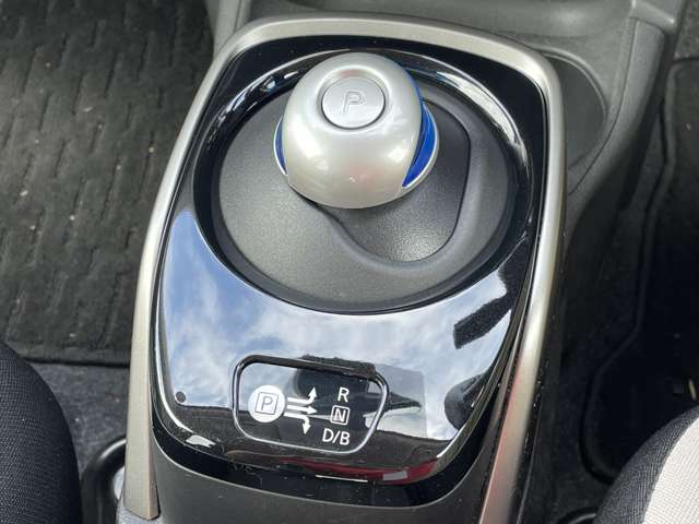 日産 ノート １．２ Ｅ－ＰＯＷＥＲ Ｘ H29年 () 99