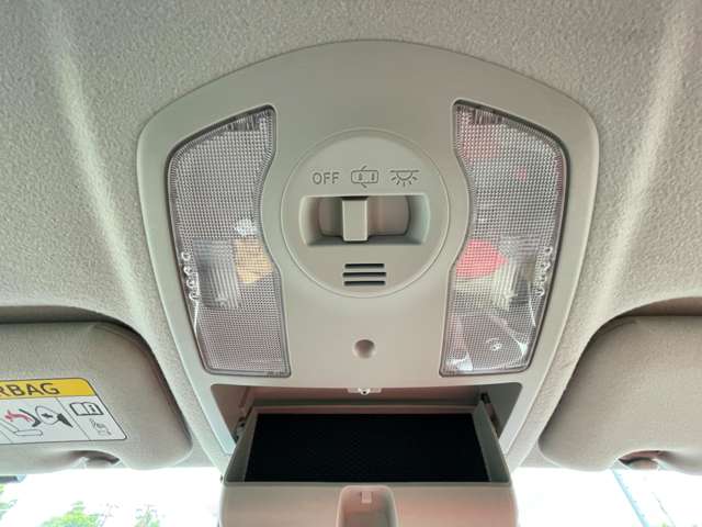 トヨタ プリウス １．８ Ｓ H25年 () 99
