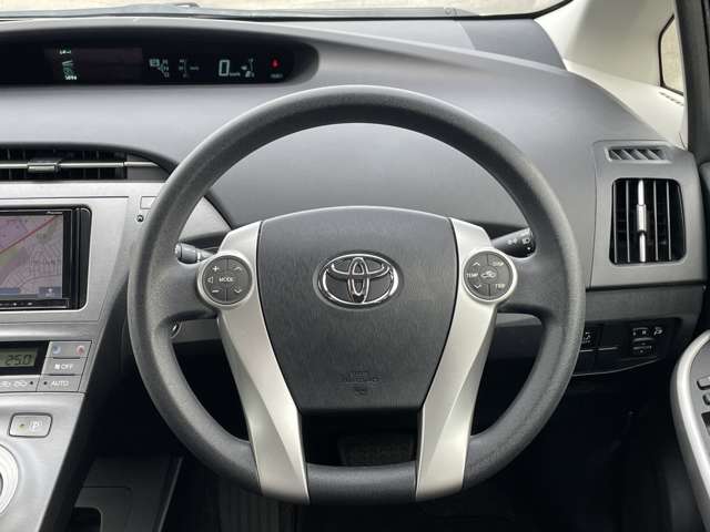 トヨタ プリウス １．８ Ｓ H25年 () 99