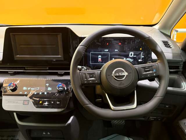 日産 セレナ ２．０ Ｘ R8年 (近畿) 99