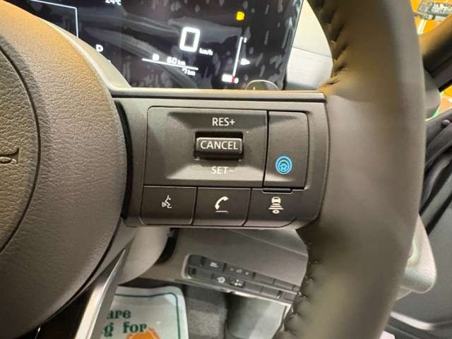 日産 セレナ ２．０ Ｘ R8年 (近畿) 99