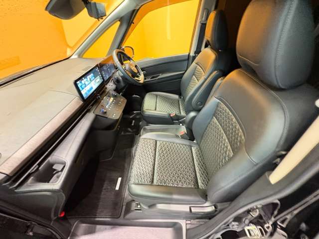 日産 セレナ １．４ Ｅ－ＰＯＷＥＲ ハイウェイスターＶ R6年 (近畿) 99