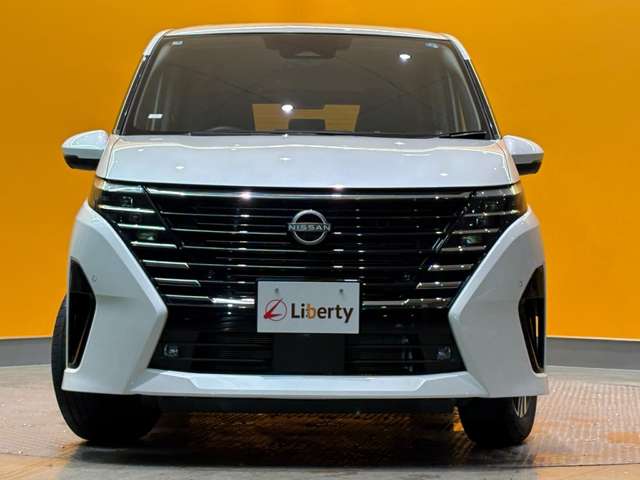 日産 セレナ ２．０ ハイウェイスターＶ R5年 (近畿) 99